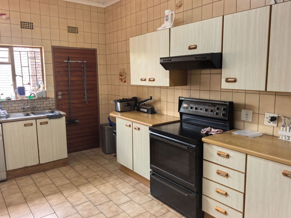 House for sale in West Acres - 1NS1720963