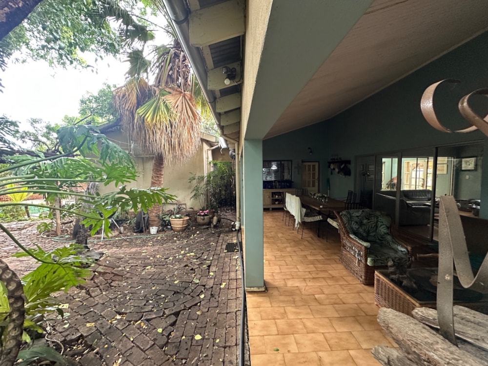 House for sale in Brooklyn, Pretoria East - PT1719813 House for sale in Brooklyn, Pretoria East - PT1719813