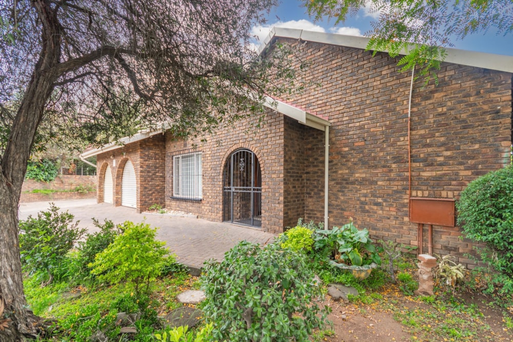 Townhouse for sale in Birchleigh North - KTP1722871 Townhouse for sale in Birchleigh North - KTP1722871