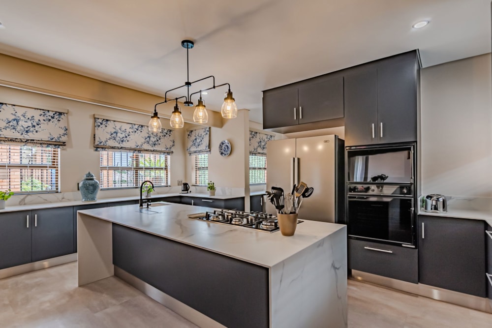 House for sale in Waterkloof, Pretoria East - PT1720332 House for sale in Waterkloof, Pretoria East - PT1720332