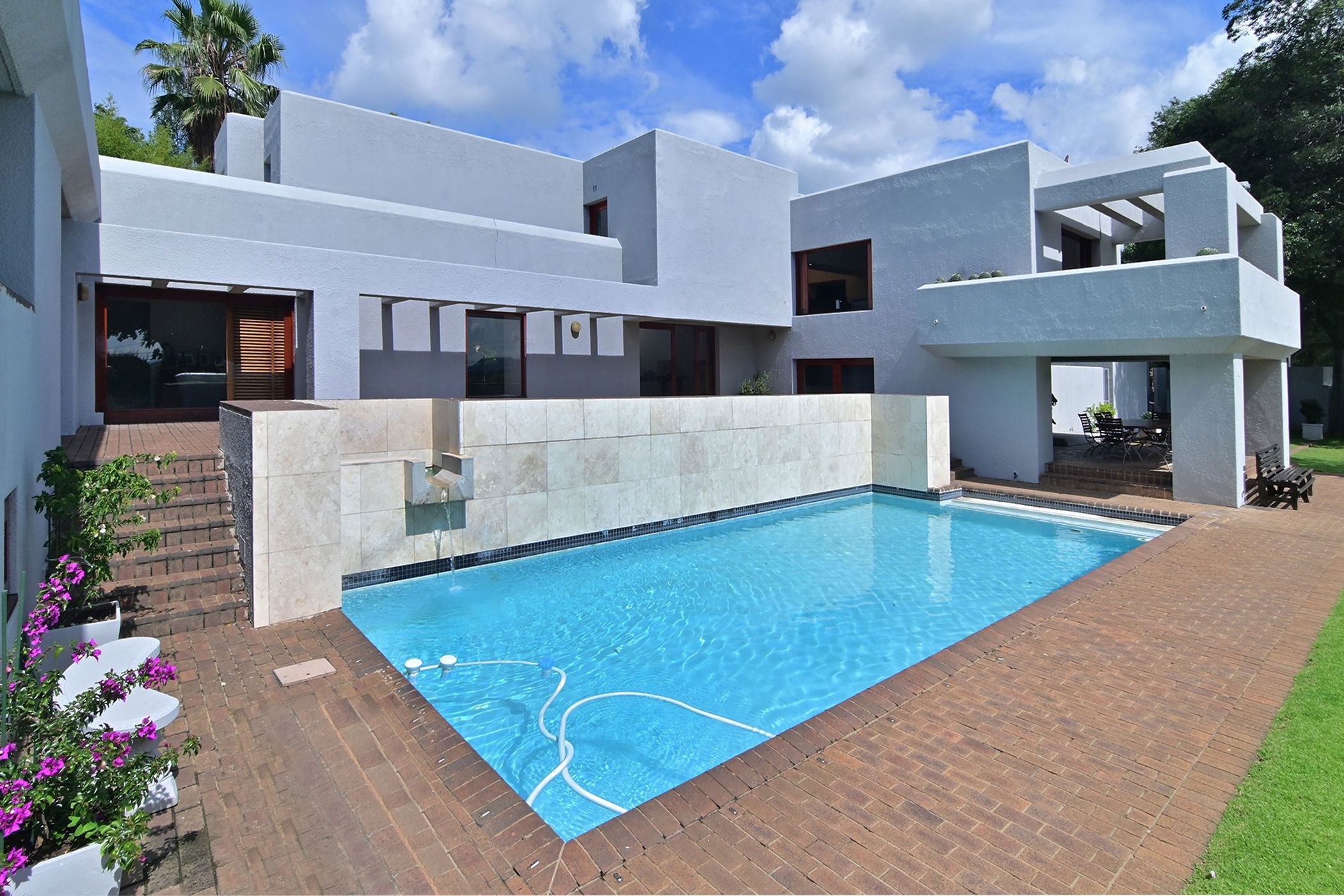 House for sale in Hyde Park, Sandton - HP1722027