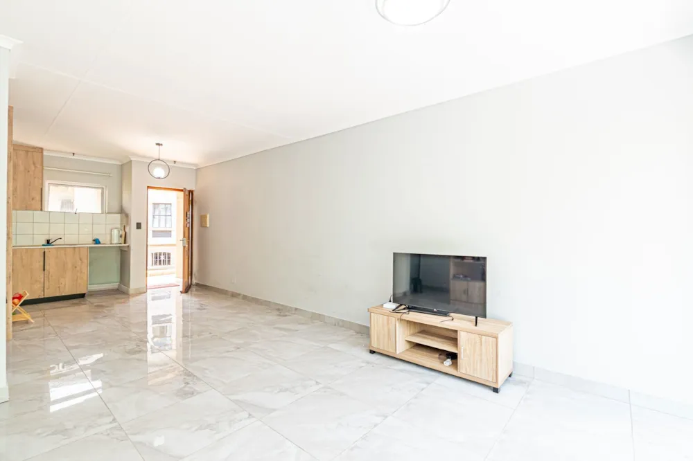Apartment sold in Bryanston - HP1721551 Apartment sold in Bryanston - HP1721551