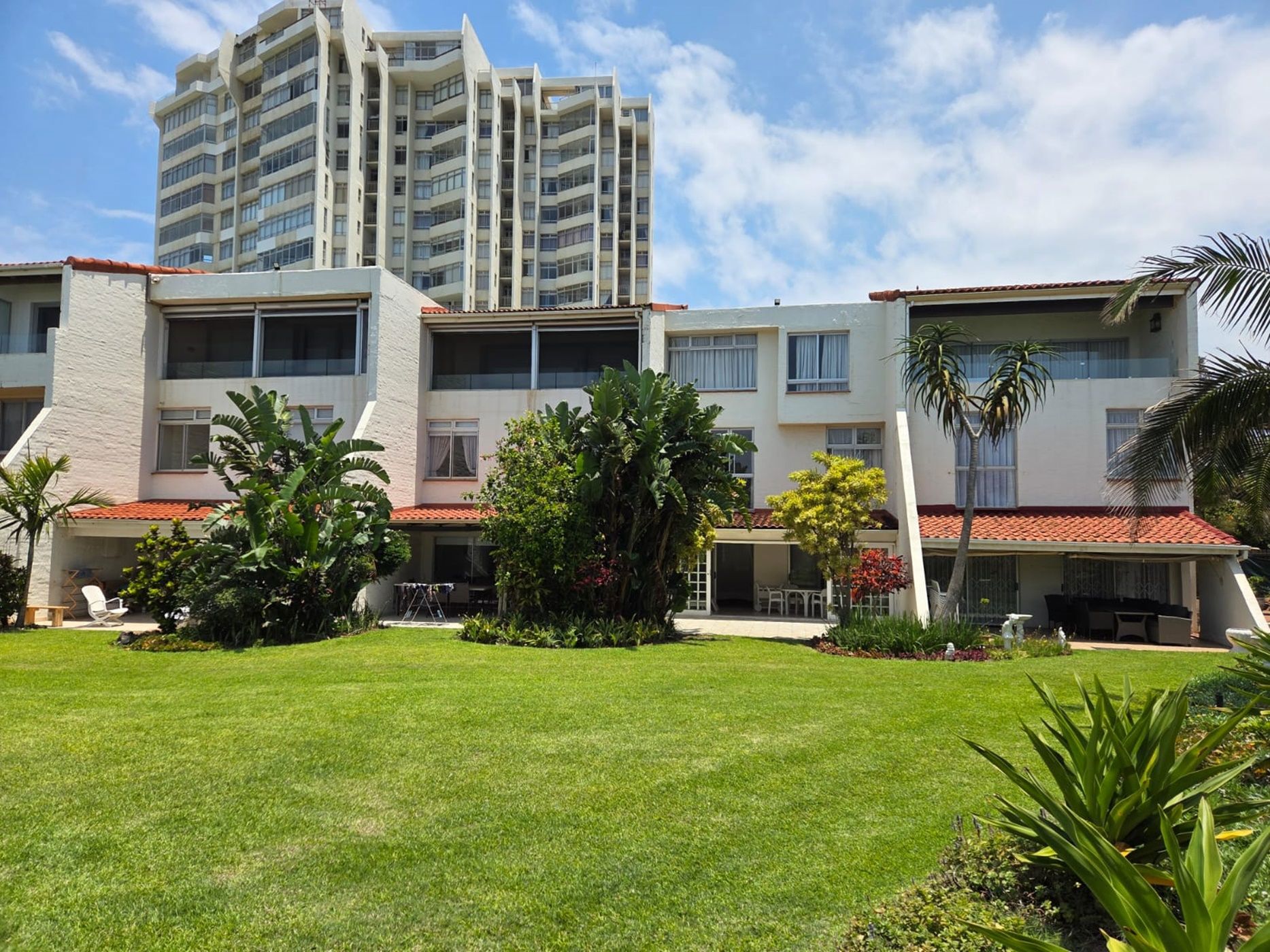 Townhouse for sale in uMhlanga Rocks - 1ND1720895