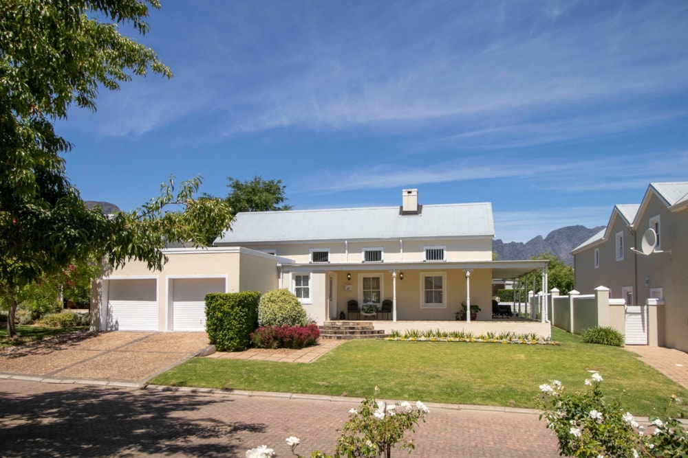 House for sale in Franschhoek - FWI1718198 House for sale in Franschhoek - FWI1718198