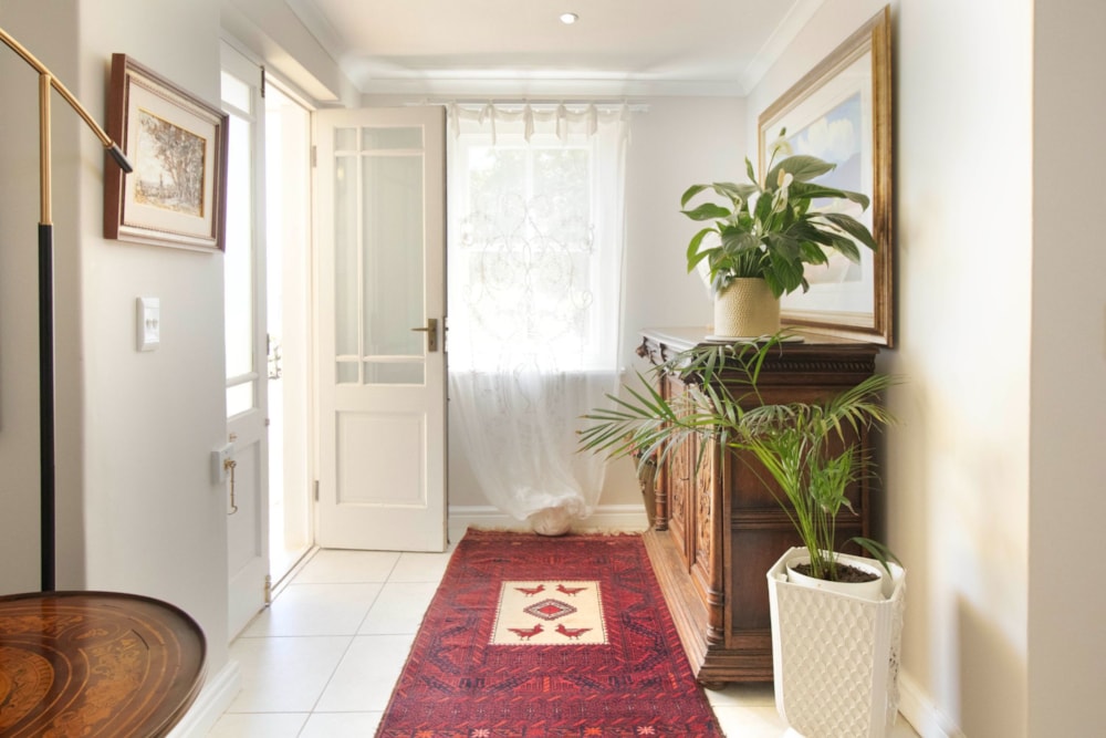 House for sale in Franschhoek - FWI1718198 House for sale in Franschhoek - FWI1718198