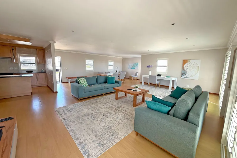 Penthouse apartment sold in Big Bay - 1TV1720489 Penthouse apartment sold in Big Bay - 1TV1720489