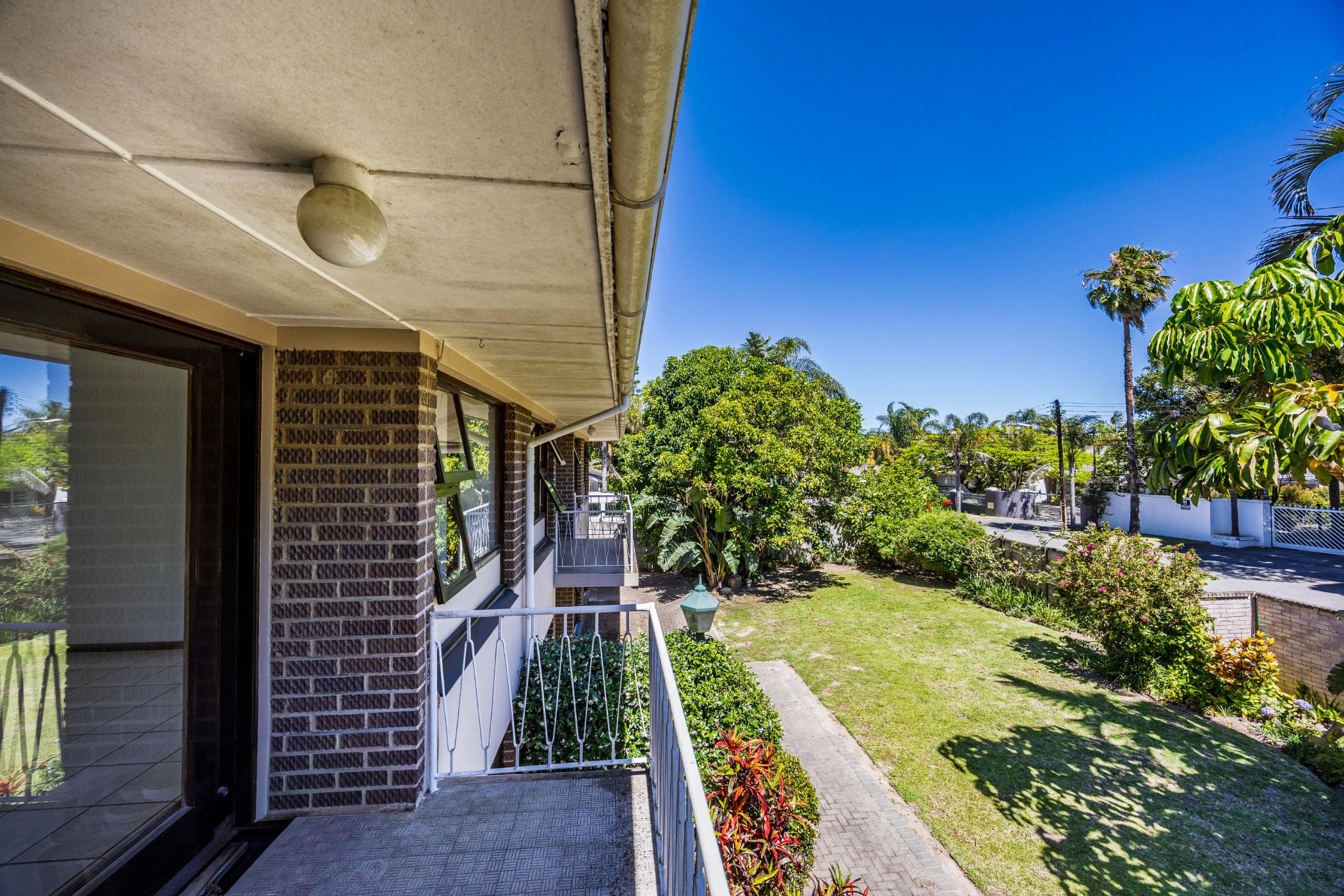 Apartment for sale in Beacon Bay - 1EZ1723253