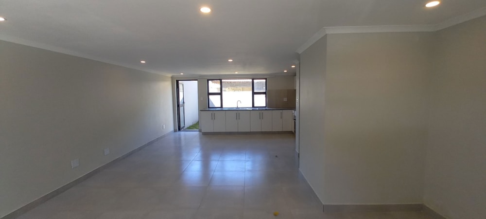 House let in Beacon Bay - 1EZ1721221 House let in Beacon Bay - 1EZ1721221