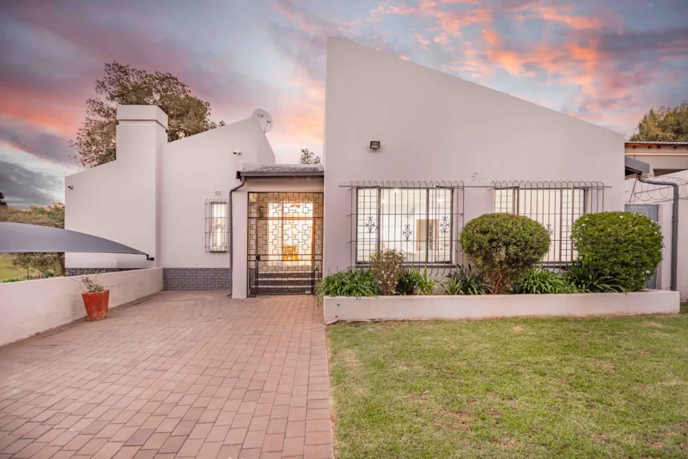 House sold in Weltevredenpark - RAN1722108
