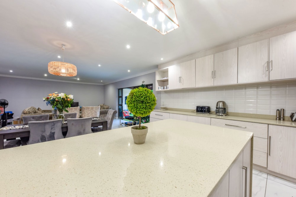 House for sale in Broadacres - FW1723202 House for sale in Broadacres - FW1723202