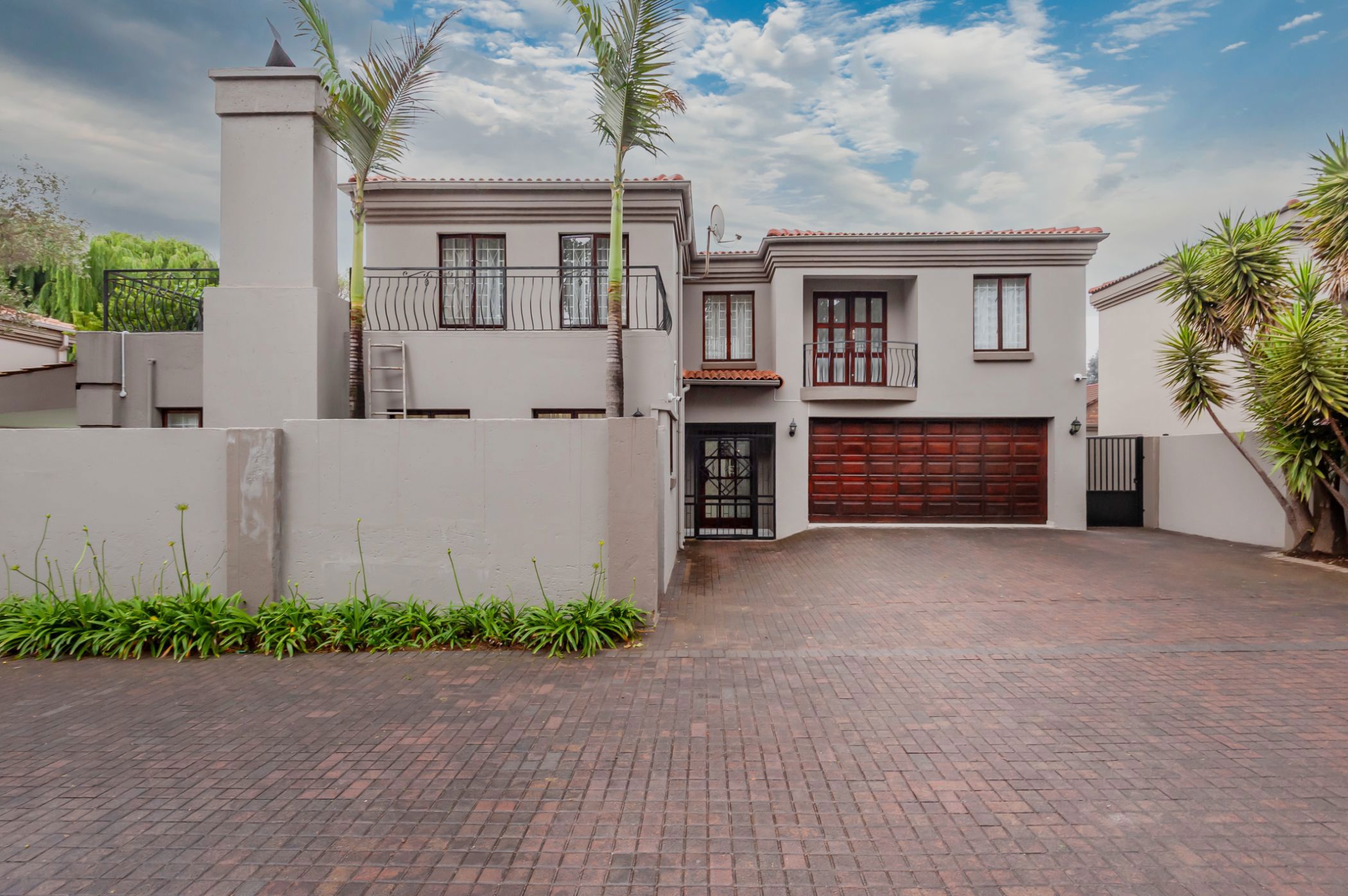 Double-storey cluster for sale in Bedfordview - BED1721951