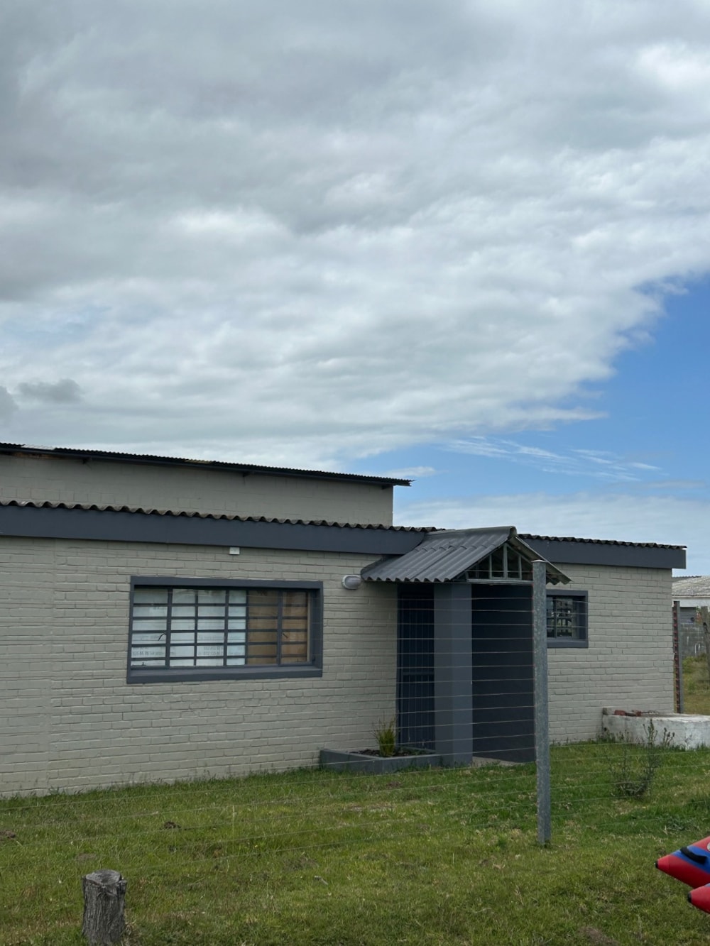 Commercial industrial property for sale in Riversbend - 1KO1721446