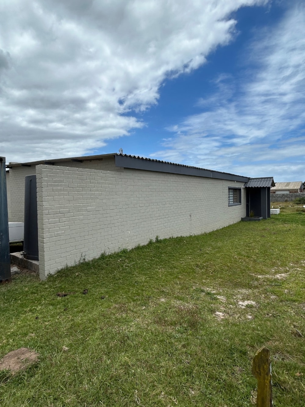 Commercial industrial property for sale in Riversbend - 1KO1721446