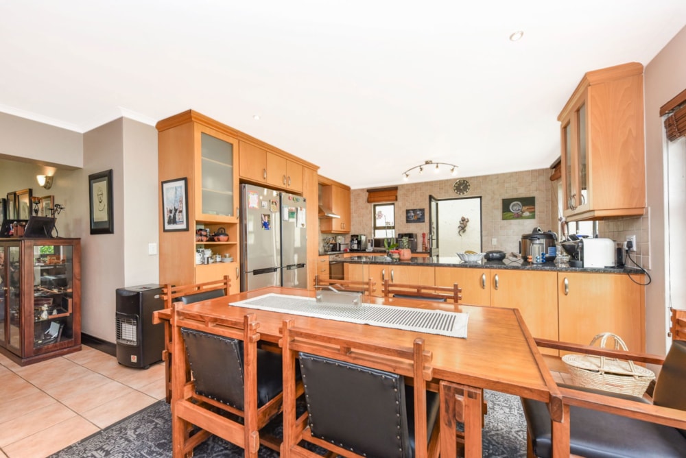 House for sale in Cedar Lakes - FW1721455 House for sale in Cedar Lakes - FW1721455