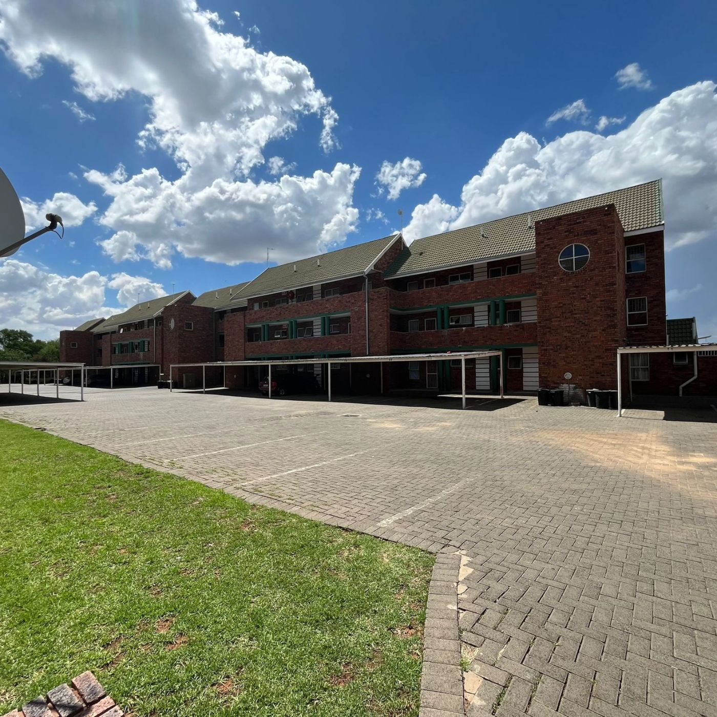 Apartment for sale in Willows - 1BX1720538