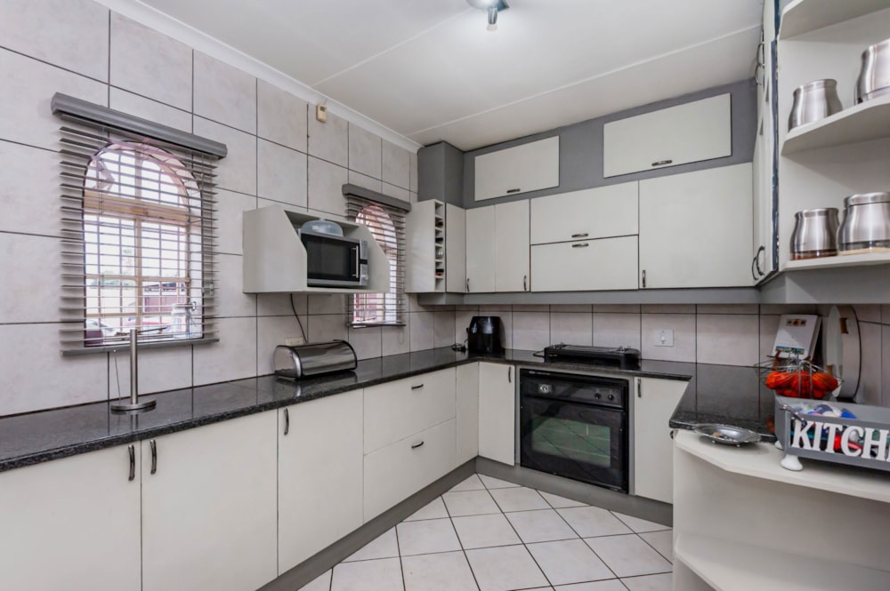 House for sale in Brackenhurst - 1GV1717760 House for sale in Brackenhurst - 1GV1717760