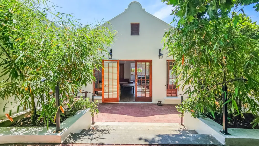 House for sale in Paarl - TK1721619 House for sale in Paarl - TK1721619
