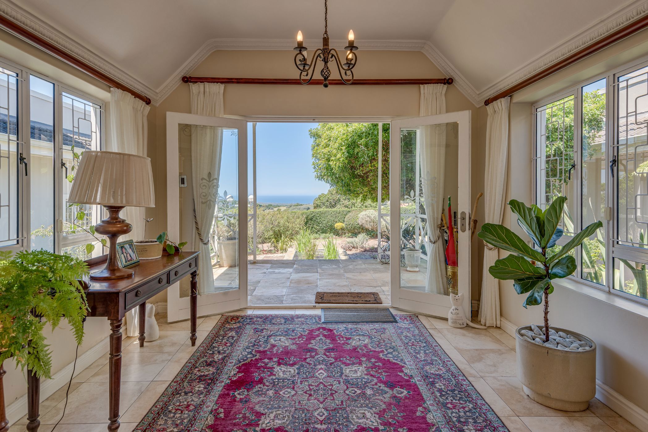 Security estate home for sale in Theescombe - 1PLZ1720249