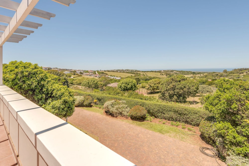 Security estate home for sale in Theescombe - 1PLZ1720249 Security estate home for sale in Theescombe - 1PLZ1720249