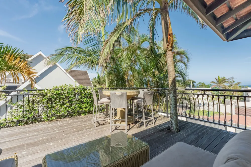 Guesthouse for sale in La Lucia - 1ND1719269 Guesthouse for sale in La Lucia - 1ND1719269
