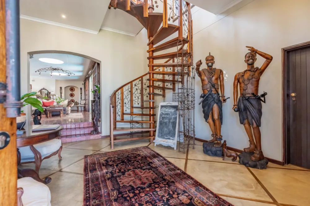 Guesthouse for sale in La Lucia - 1ND1719269 Guesthouse for sale in La Lucia - 1ND1719269