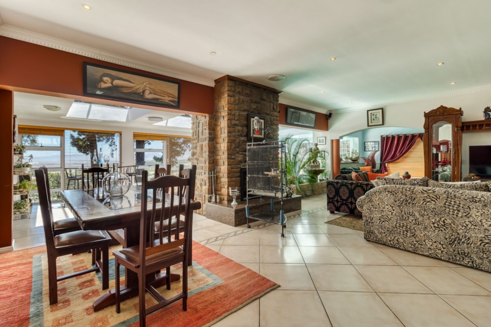 Security estate home for sale in Bel'Aire - SW1722905 Security estate home for sale in Bel'Aire - SW1722905