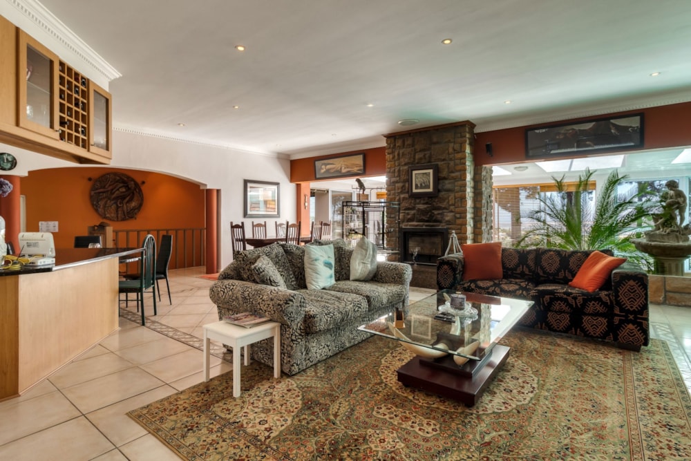 Security estate home for sale in Bel'Aire - SW1722905 Security estate home for sale in Bel'Aire - SW1722905