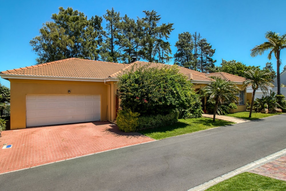 Security estate home for sale in Bel'Aire - SW1722905 Security estate home for sale in Bel'Aire - SW1722905