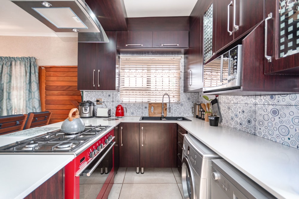 House for sale in Dawn Park - BOK1722822 House for sale in Dawn Park - BOK1722822