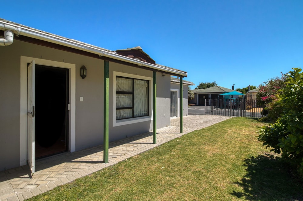 House for sale in Strand South - SW1721684 House for sale in Strand South - SW1721684