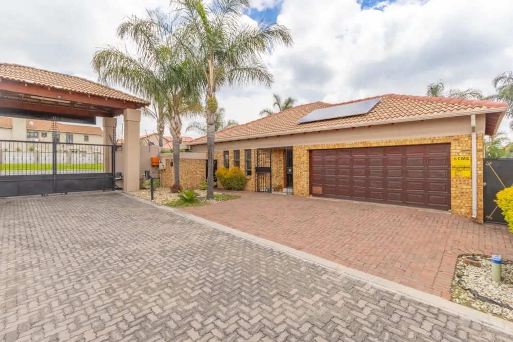 House sold in Bartlett - BOK1721015