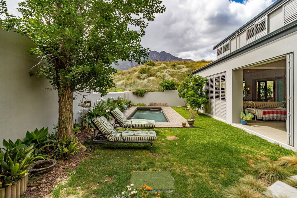 House for sale in Brandwacht aan Rivier Country Estate - ST1721200 House for sale in Brandwacht aan Rivier Country Estate - ST1721200