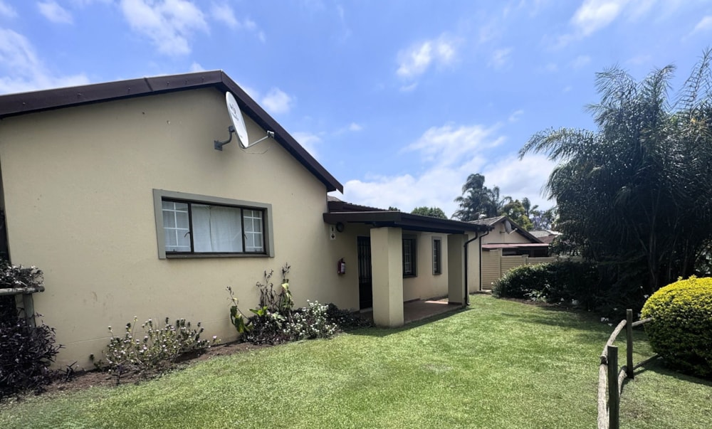 Townhouse for sale in Scottsville, Pietermaritzburg - 1PM1710009 Townhouse for sale in Scottsville, Pietermaritzburg - 1PM1710009