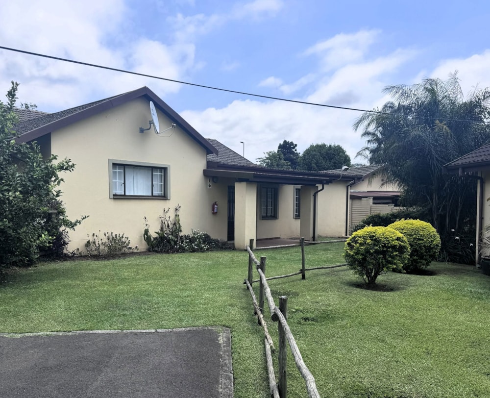 Townhouse for sale in Scottsville, Pietermaritzburg - 1PM1710009 Townhouse for sale in Scottsville, Pietermaritzburg - 1PM1710009