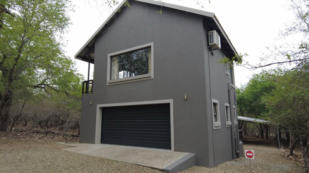 House for sale in Marloth Park - 1NK1721753 House for sale in Marloth Park - 1NK1721753