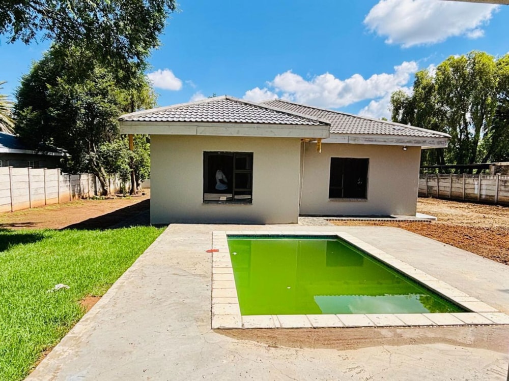 House for sale in Bayswater - 1BX1721795