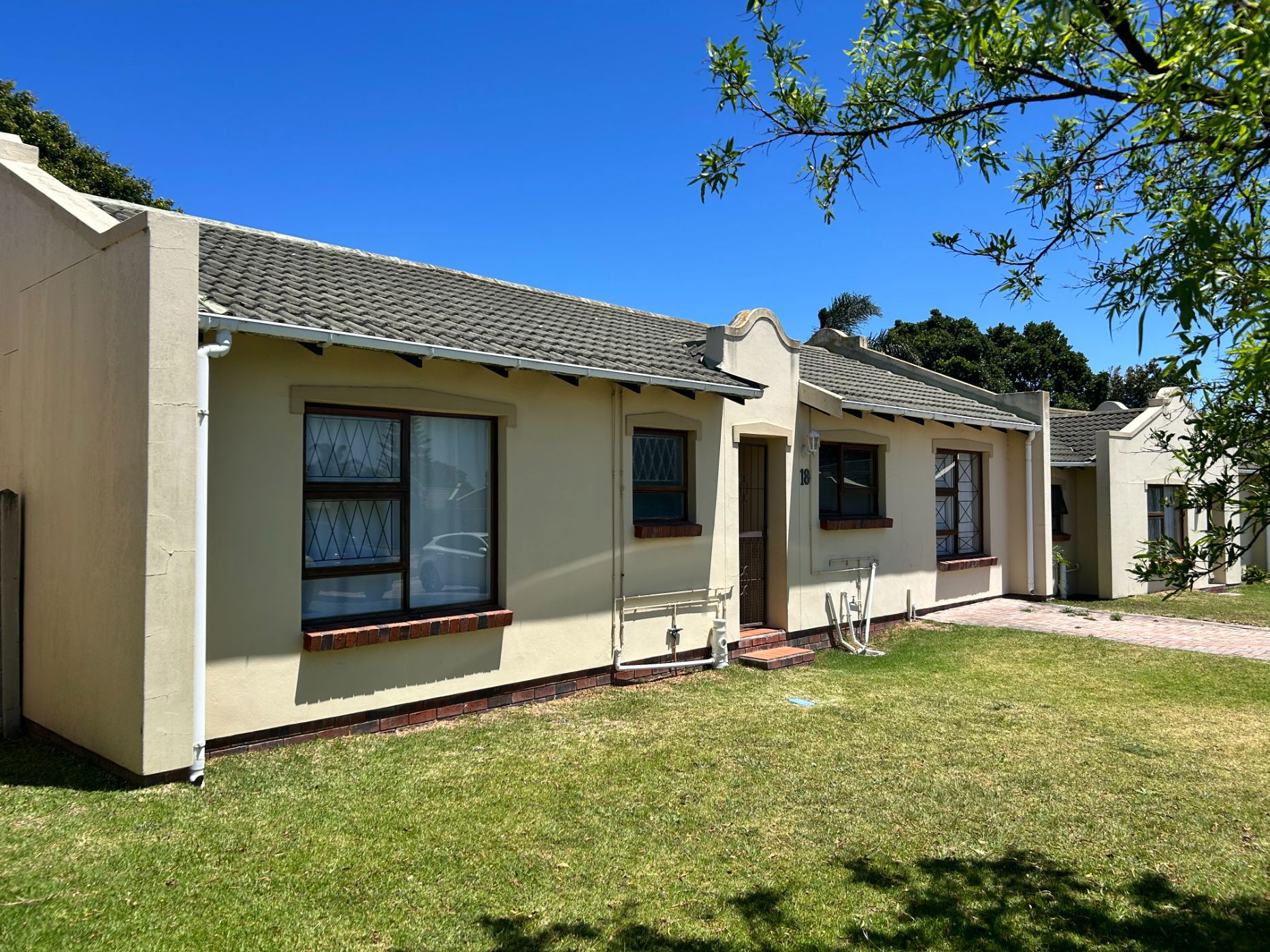 Townhouse let in Lorraine - 1PLZ1723396