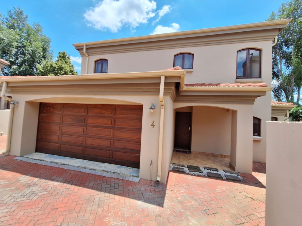 House for sale in Midstream Estate - CN1722562