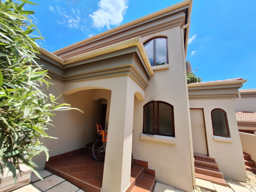 House for sale in Midstream Estate - CN1722562