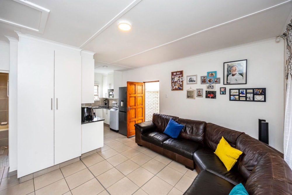 Townhouse for sale in Gonubie - 1EZ1720316