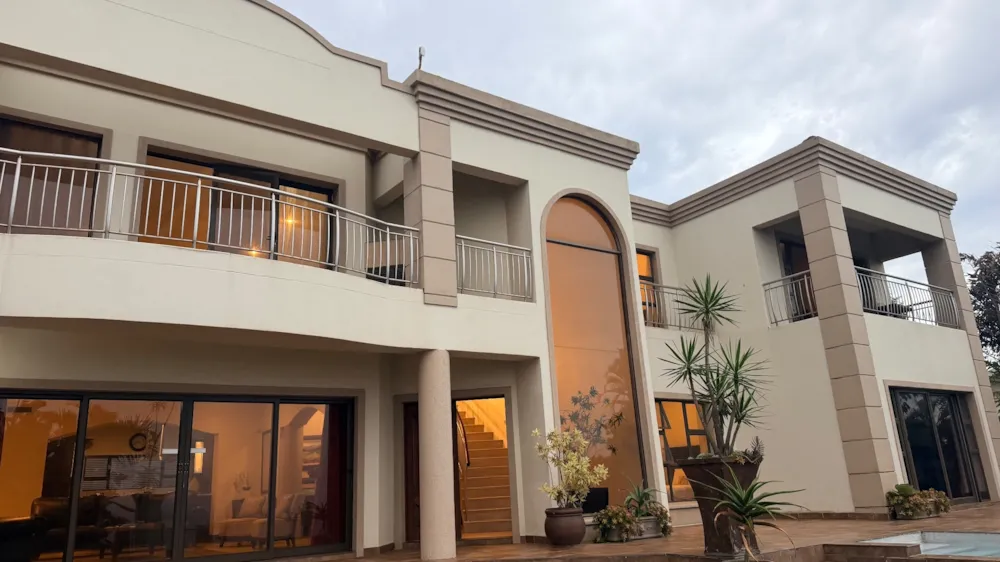 House for sale in Athlone Park - 1WB1684616