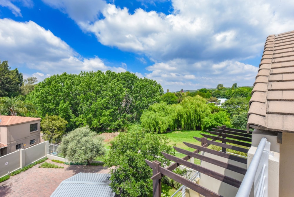 Apartment for sale in Paulshof - FW1722230 Apartment for sale in Paulshof - FW1722230