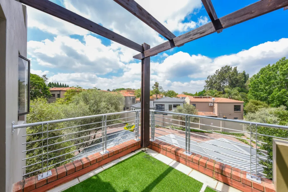Loft for sale in Paulshof - FW1722230