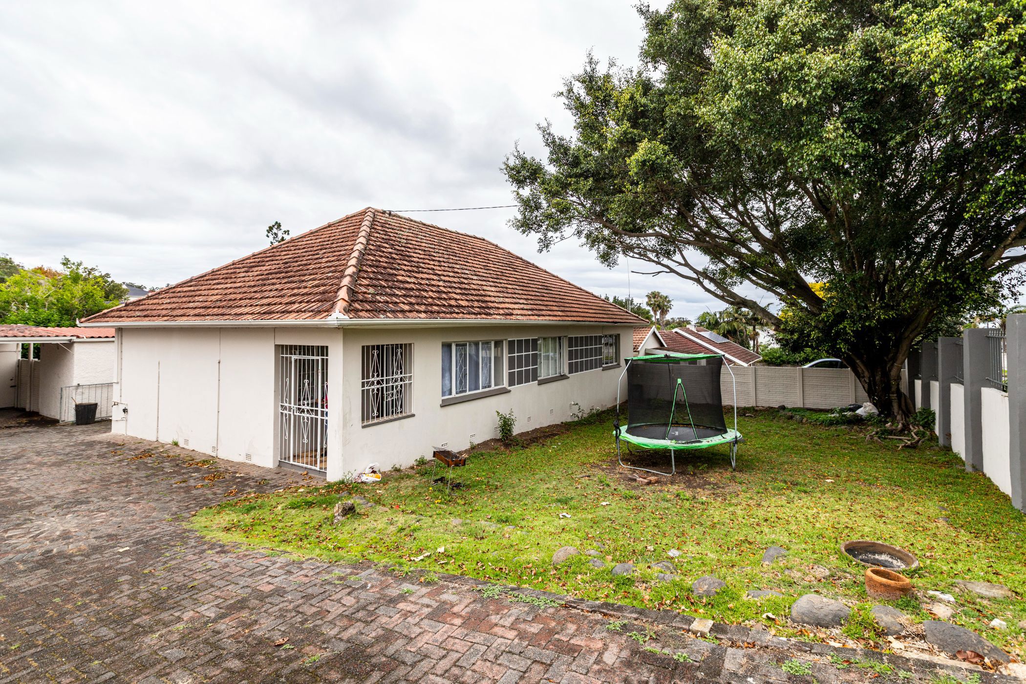 House for sale in Cambridge - 1EZ1721125