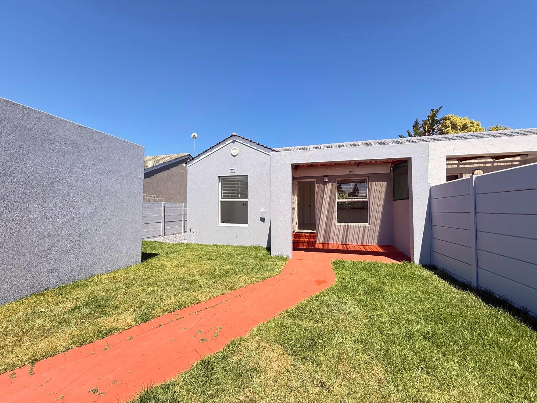 House for sale in Sunningdale, Blouberg - 1TV1719731