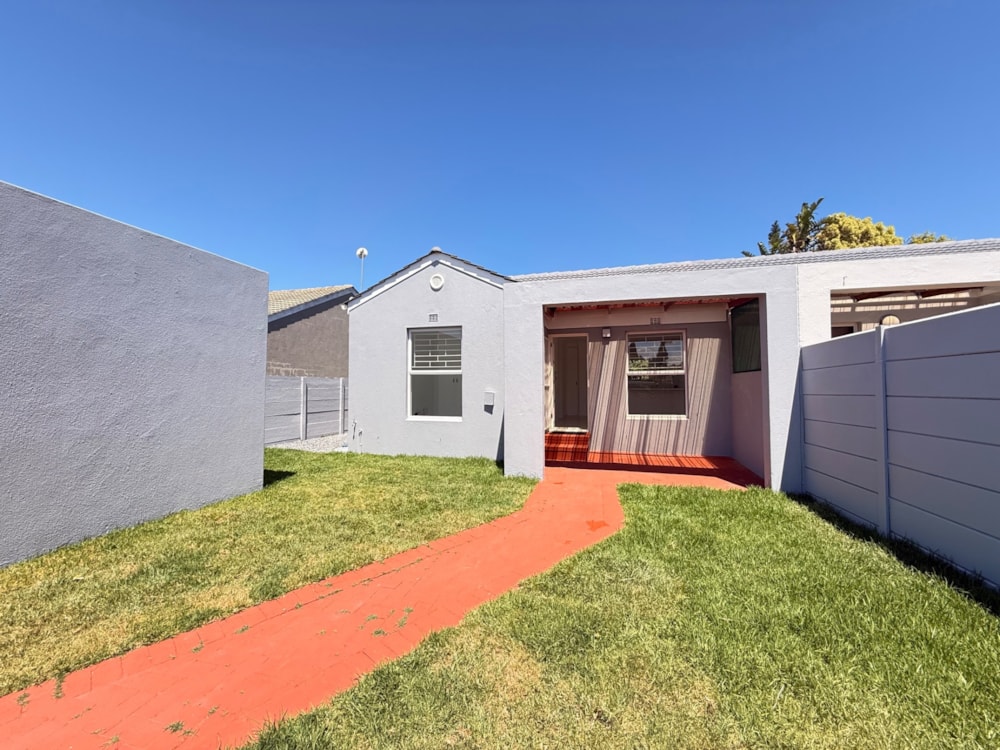 House for sale in Sunningdale, Blouberg - 1TV1719731 House for sale in Sunningdale, Blouberg - 1TV1719731