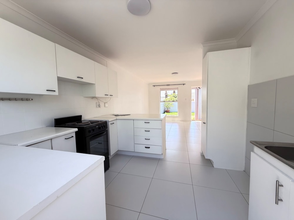 House for sale in Sunningdale, Blouberg - 1TV1719731 House for sale in Sunningdale, Blouberg - 1TV1719731