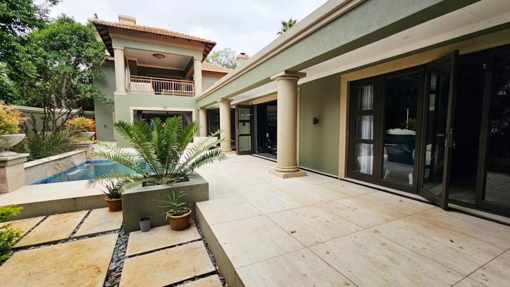 Double-storey house for sale in Lydenburg (Mashishing) - 1LY1722524 Double-storey house for sale in Lydenburg (Mashishing) - 1LY1722524