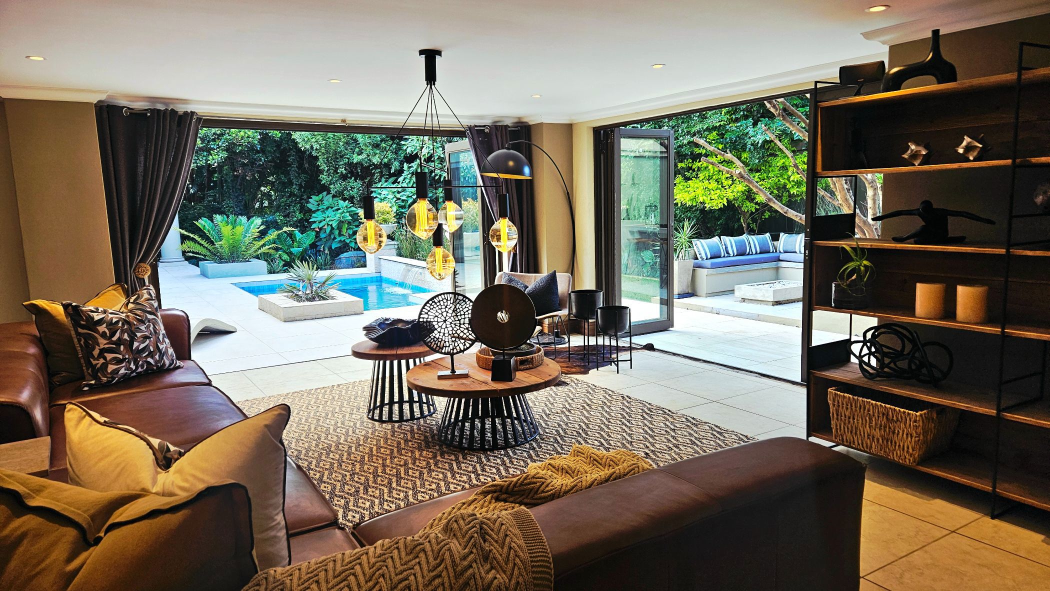 Double-storey house for sale in Lydenburg (Mashishing) - 1LY1722524