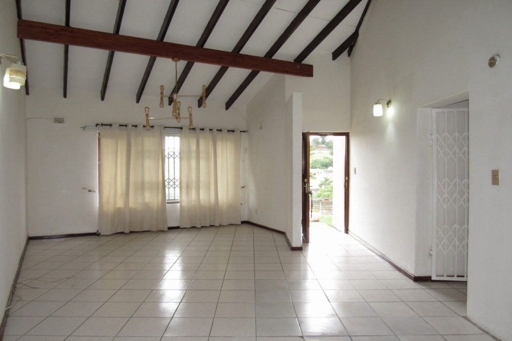 House to rent in Illovo Glen - 1WB1714000 House to rent in Illovo Glen - 1WB1714000